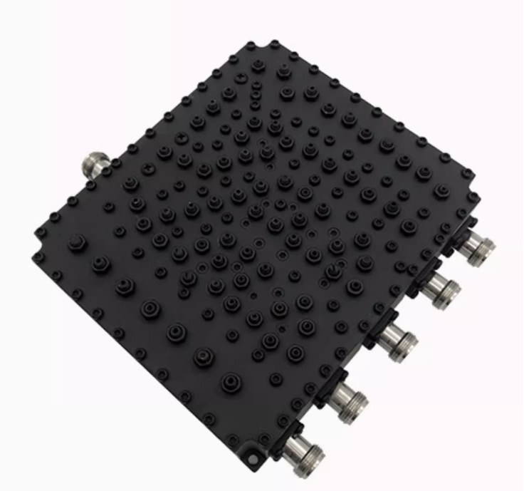  沧县双频三频四频五频腔体合路器4G+5G